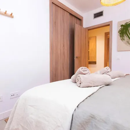 Chic 3br Haven - Luxury Ground Floor - La Cala Golf Lejlighed *